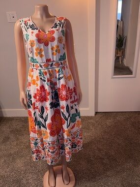 Floral V-Neck Midi Dress in White with Orange & Red Flowers
